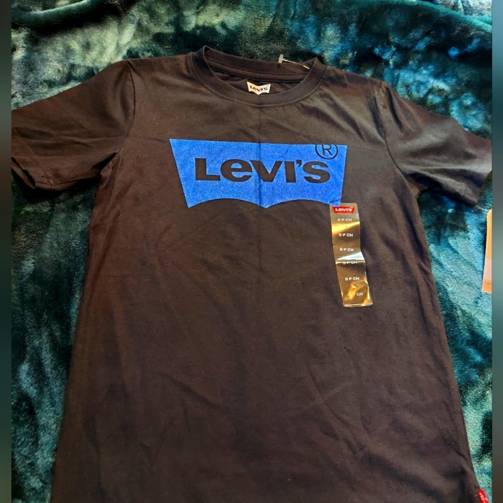 NWT Levi's Short Sleeve Shirt